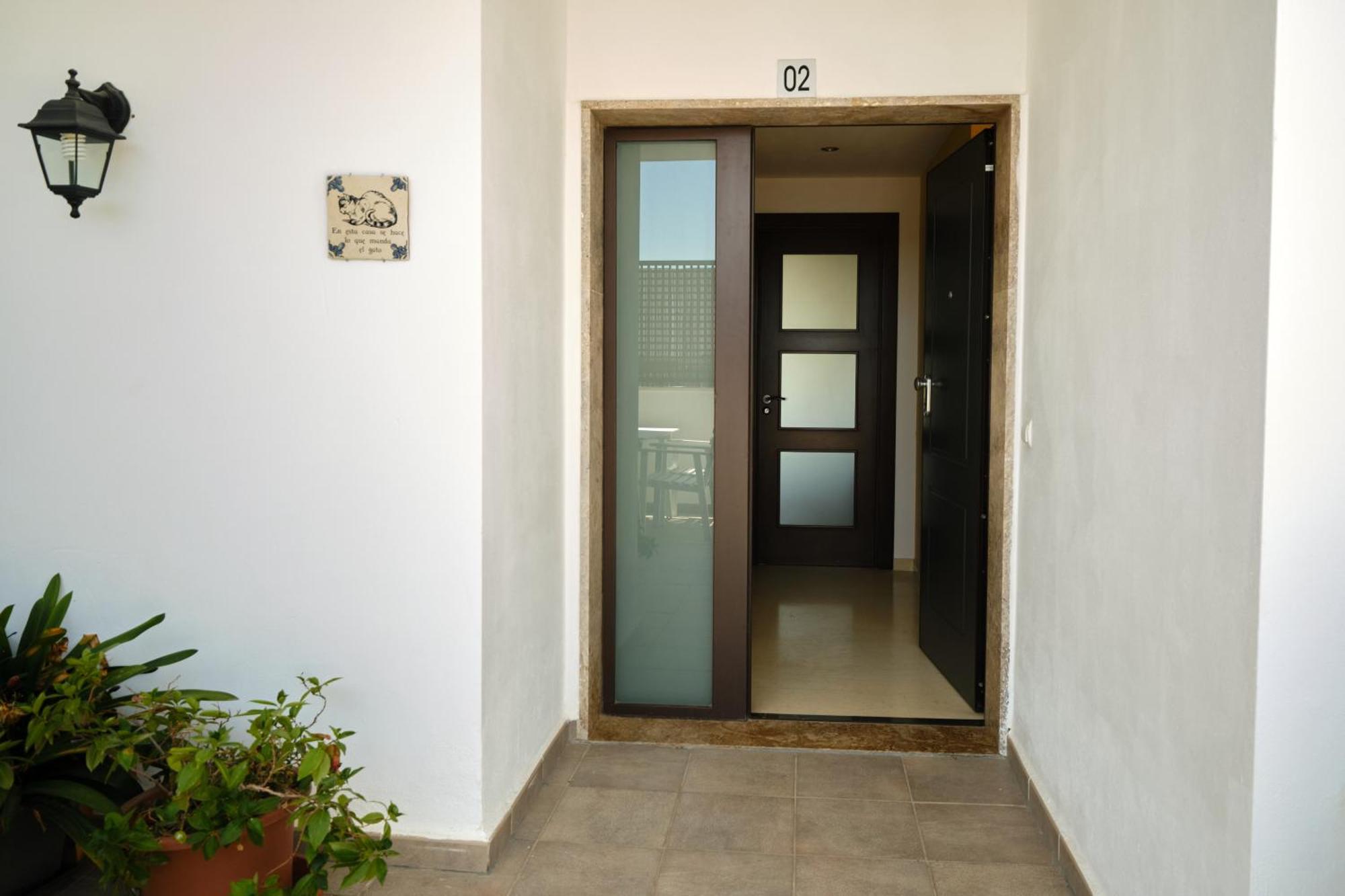 Habitaciones Pensadas Para Ti Фуэнхирола Экстерьер фото
